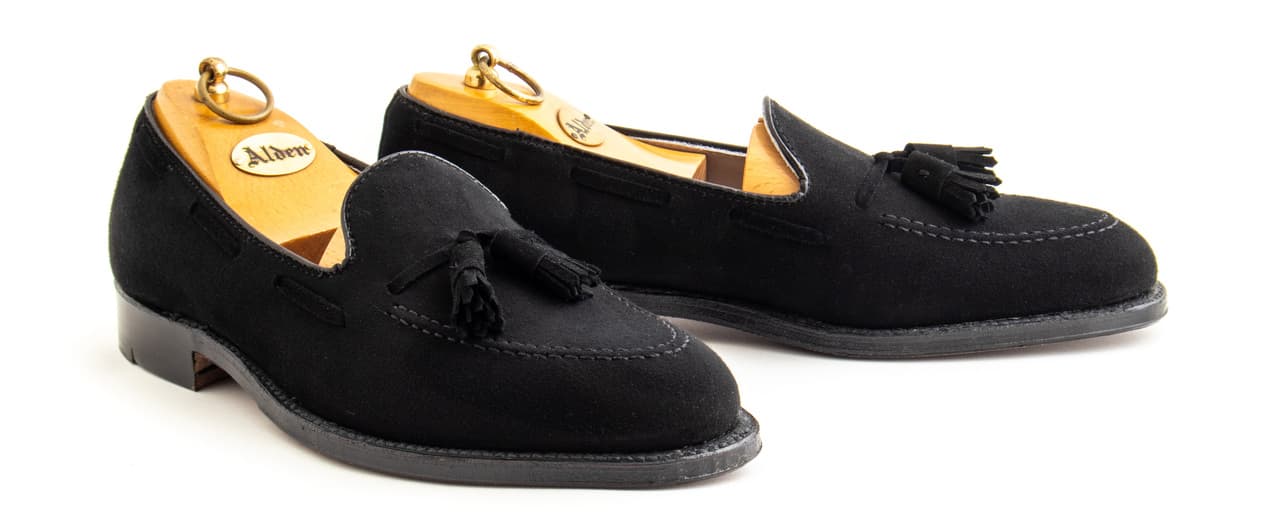 Tassel Loafer – Black Suede