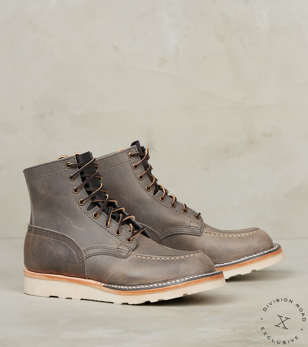 Concrete Workman Moc HNW Light Grey Cypress