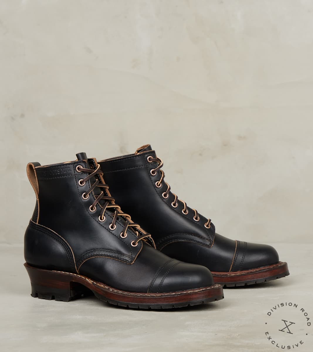 White's Logger 350 55 Black CXL