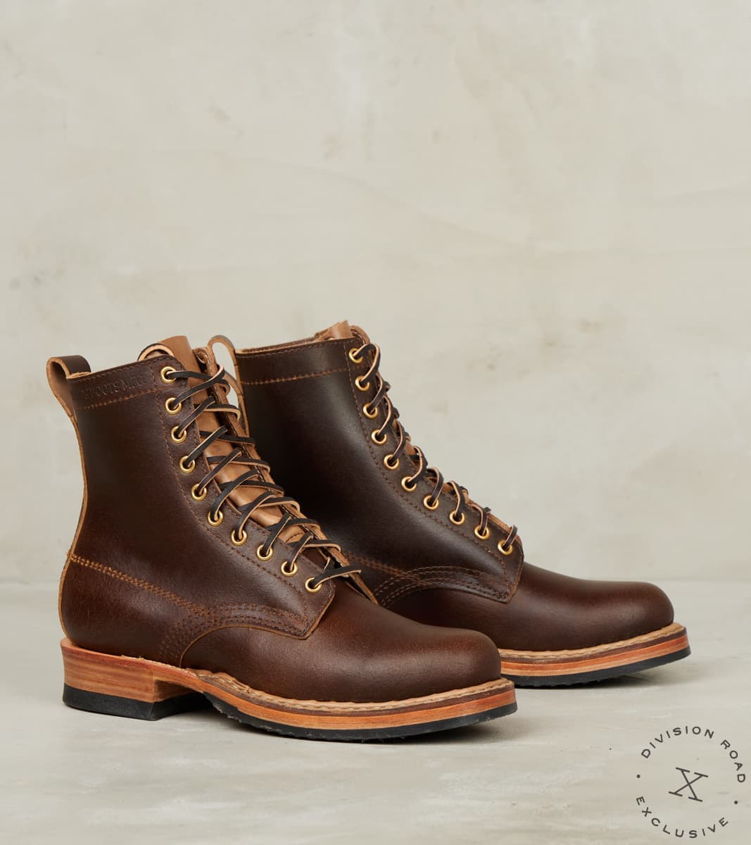 White's Semi-Dress 375 55 Cinnamon Waxed Flesh